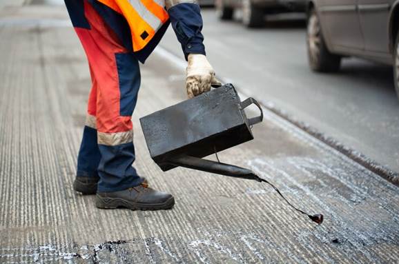 Asphalt Crack Filler Solutions